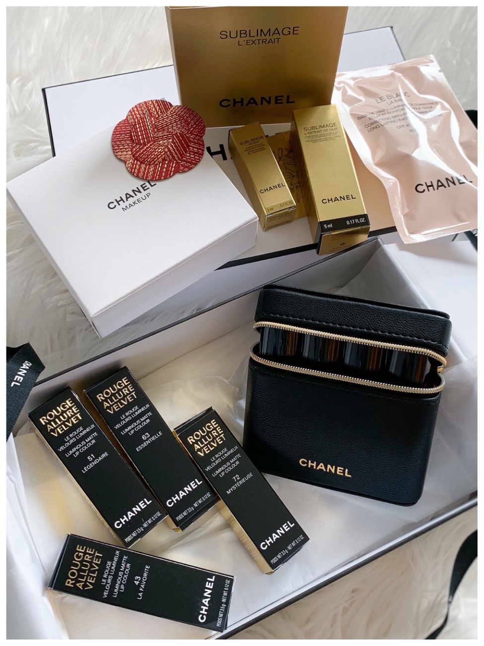 Chanel Lipstick Case - '20s in 2023  Chanel lipstick, Chanel, Lipstick case