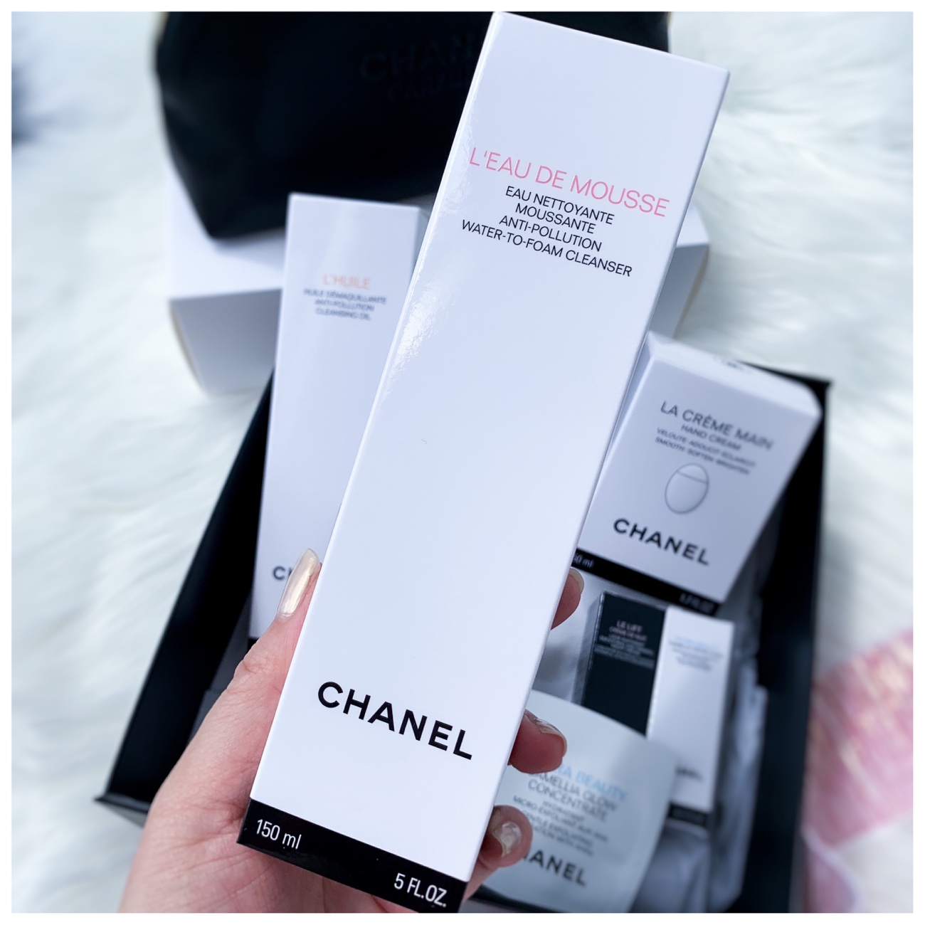 Chanel L'Eau De Mousse Water-to-foam Cleanser