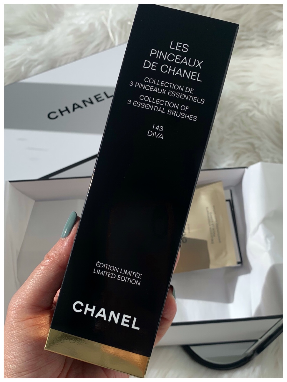 Chanel CODES COULEUR Pop-up – a little slate